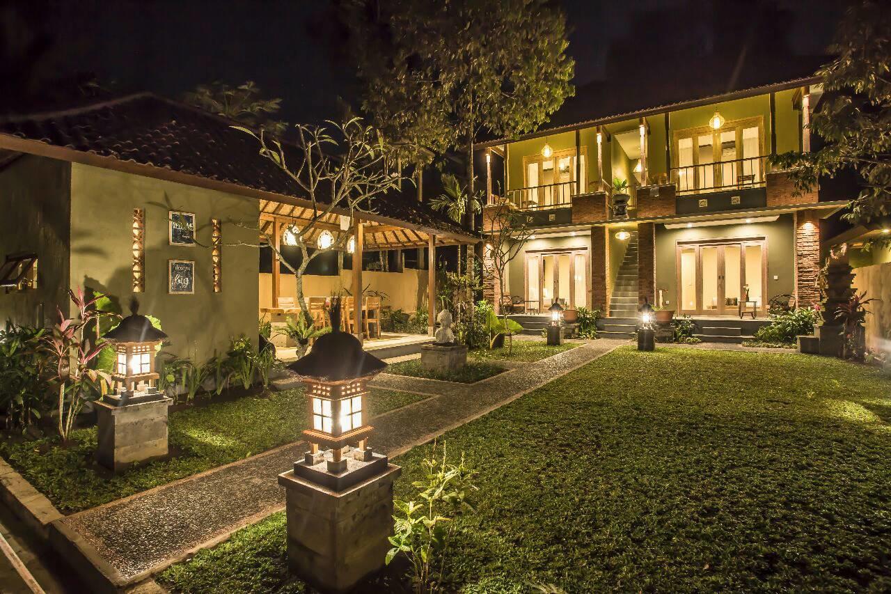 Tuga Guest House Ubud Exterior photo